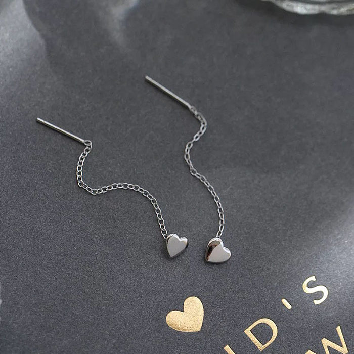 1 par de brincos de orelha em formato de coração de estilo simples em aço inoxidável