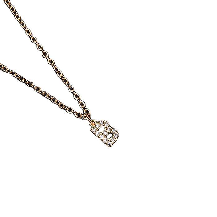 Einfache Halskette mit Buchstaben-Anhänger aus Edelstahl, Kupfer-Inlay und Zirkon