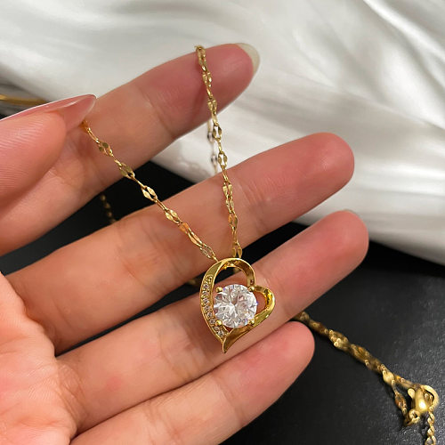 Fashion Heart Shape Stainless Steel Copper Chain Inlay Artificial Diamond Pendant Necklace