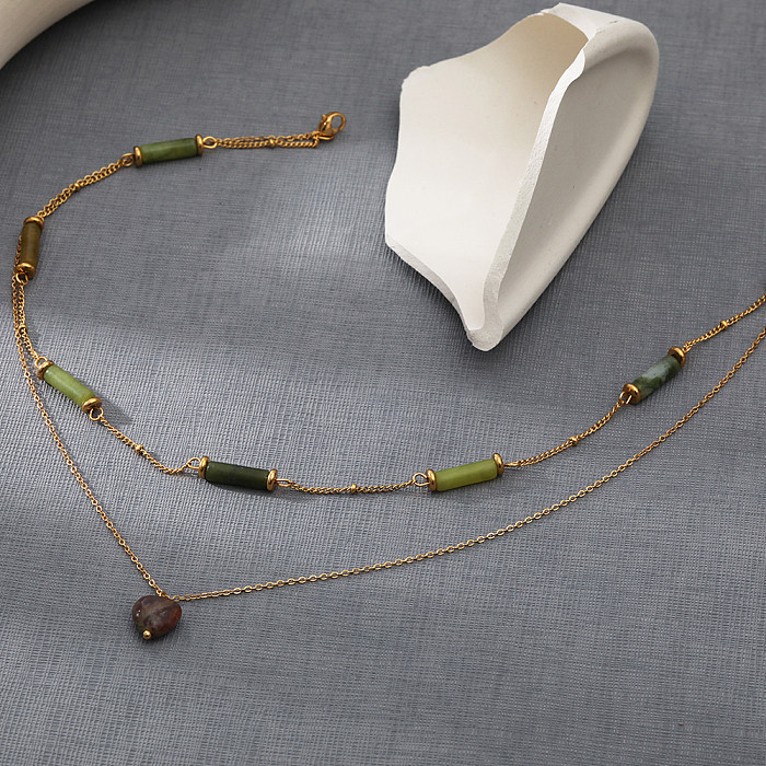 Retro-Halsketten in Herzform aus Edelstahl mit vergoldeten Natursteinen, 1 Stück
