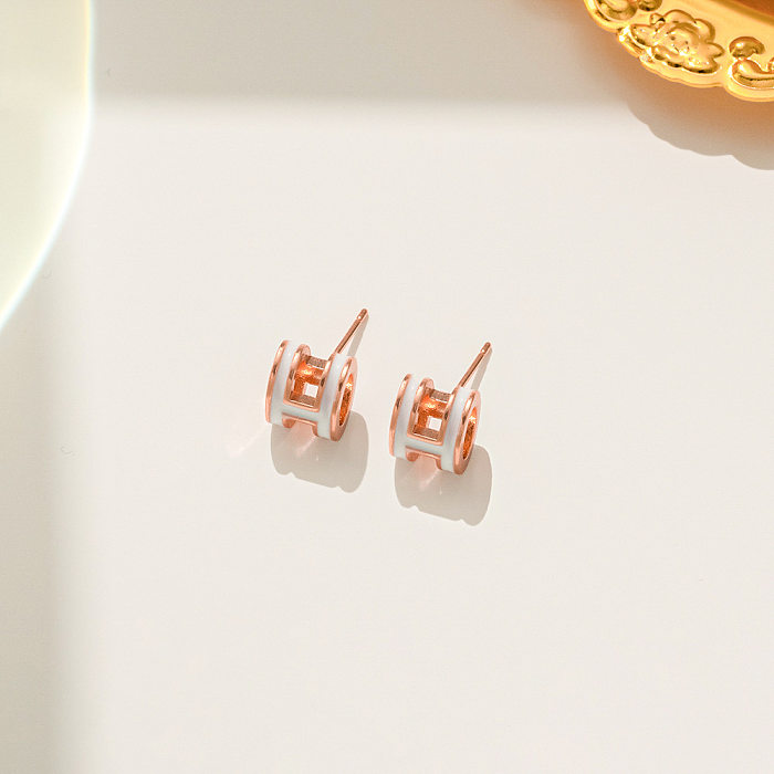 Großhandel 1 Paar schlichte geometrische Edelstahl-Ohrstecker mit künstlichen Perlen und Strasssteinen