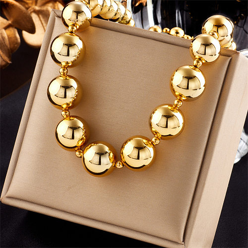 Lässige, übertriebene, runde CCB-Halskette aus Edelstahl mit Perlenbeschichtung und 18-Karat-Vergoldung