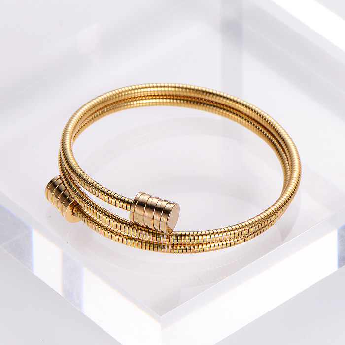 Atacado estilo clássico geométrico formato de coração caveira pulseira banhada a ouro 18K de aço inoxidável