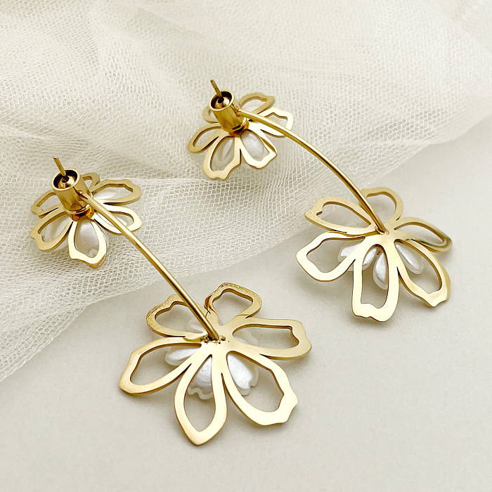 1 Pair Retro French Style Romantic Flower Plating Stainless Steel  Gold Plated Drop Earrings
