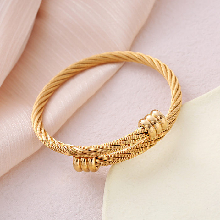 Punk Simple Style Solid Color Spiral Stripe Stainless Steel Plating Bangle