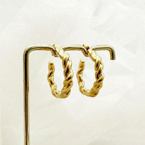 1 par de brincos estilo vintage doce estilo simples em forma de C torcido aço inoxidável banhado a ouro