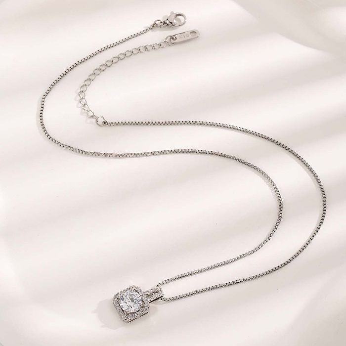 Glam luxueux collier pendentif rond en forme de coeur en acier inoxydable avec incrustation de Zircon