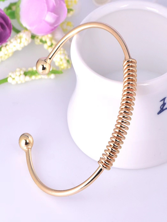 Wholesale IG Style Simple Style Solid Color Stainless Steel Layered Plating 18K Gold Plated Bangle