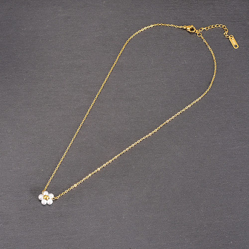Retro Flower Stainless Steel  Glass Pearl Plating 18K Gold Plated Pendant Necklace