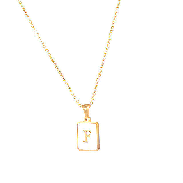 Collier en acier inoxydable en or 18 carats avec coquille rectangulaire et lettre tendance