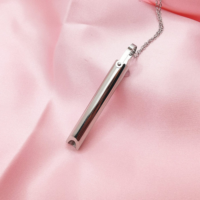 Retro Simple Style Solid Color Stainless Steel Pendant Necklace