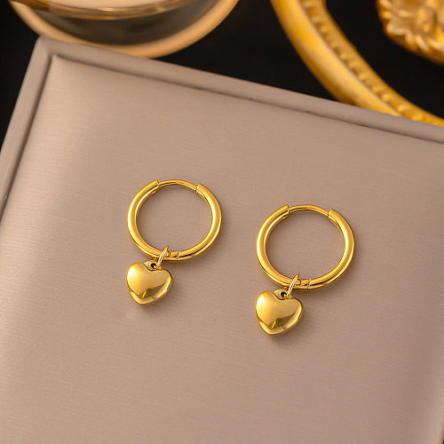 1 paire de boucles d'oreilles pendantes en acier inoxydable plaqué or 18 carats en forme de cœur de style vintage