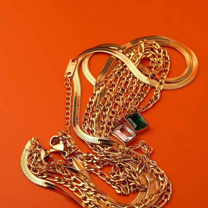 Lässige, schlichte Halskette mit Farbblock-Anhänger aus Edelstahl mit 18-Karat-Vergoldung