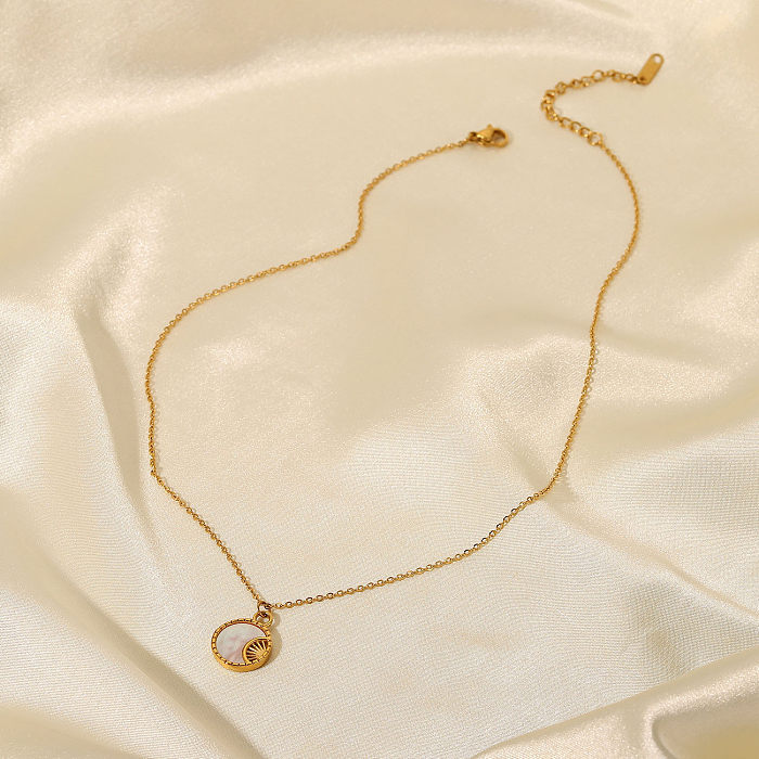 Modische, runde, weiße Muschel-Mond-Halskette aus 18 Karat vergoldetem Edelstahl