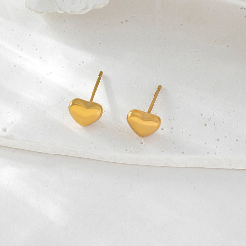 1 paire de clous d'oreilles princesse en forme de cœur, en acier inoxydable, mignons et doux