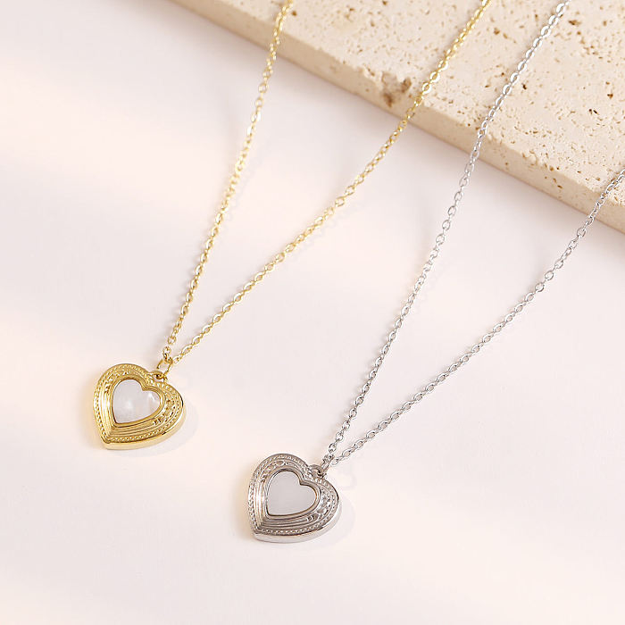 Style simple en forme de coeur en acier inoxydable placage incrustation coquille plaqué or blanc collier pendentif plaqué or