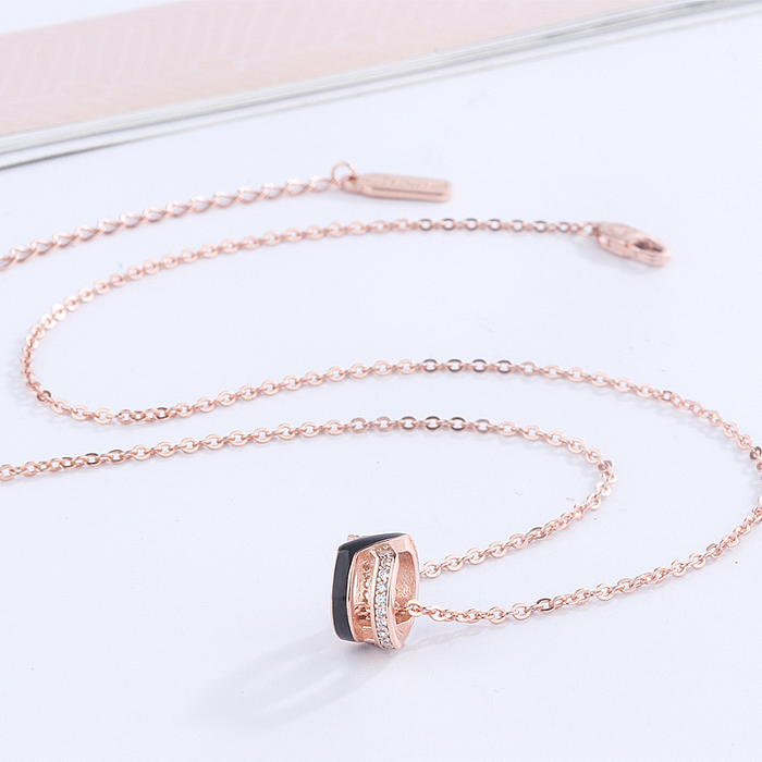Simple Style Round Stainless Steel  Stainless Steel Rose Gold Plated Pendant Necklace In Bulk