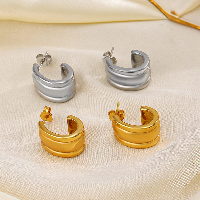 1 paire de clous d'oreilles rétro en forme de C, en acier inoxydable plaqué or 18 carats
