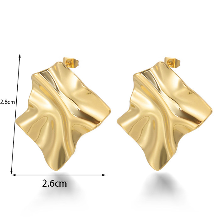 1 par de brincos em forma de C estilo simples plissados ​​em aço inoxidável 18K banhados a ouro