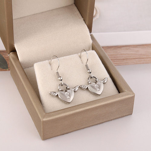 Boucles d'oreilles pendantes plaquées en acier inoxydable, forme de cœur, Style Simple, 1 paire