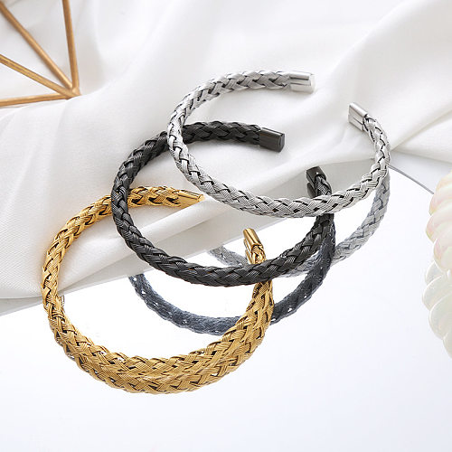 Wholesale Casual Twist Stainless Steel Bangle