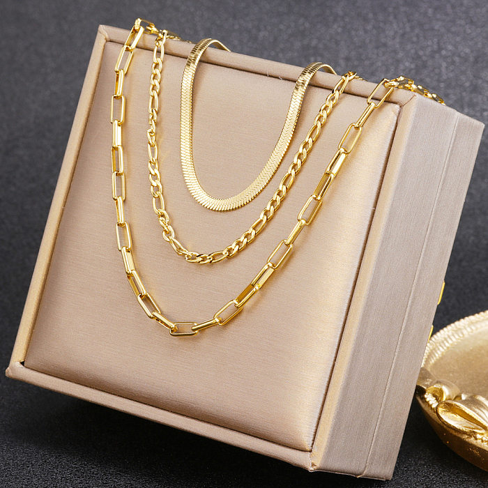 Collares en capas chapados en oro de 18 quilates con turquesa y embutido de acero inoxidable redondo exagerado de estilo vintage