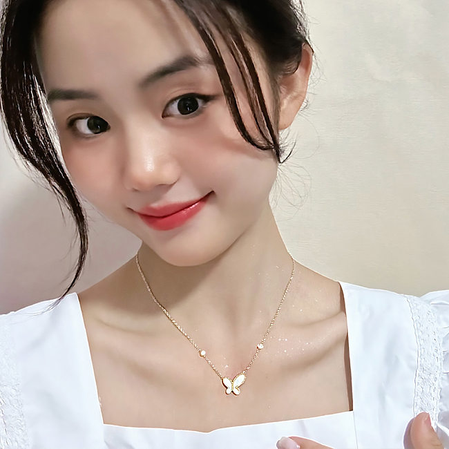 Simple Style Butterfly Stainless Steel Plating Inlay Shell Zircon Gold Plated Pendant Necklace