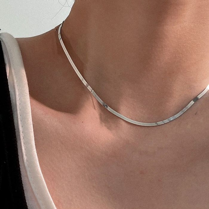 Casual Simple Style Solid Color Stainless Steel Necklace