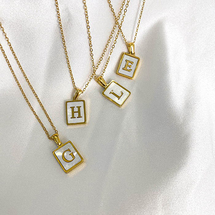 Lässige Halskette mit Buchstaben-Anhänger aus Edelstahl und Metall