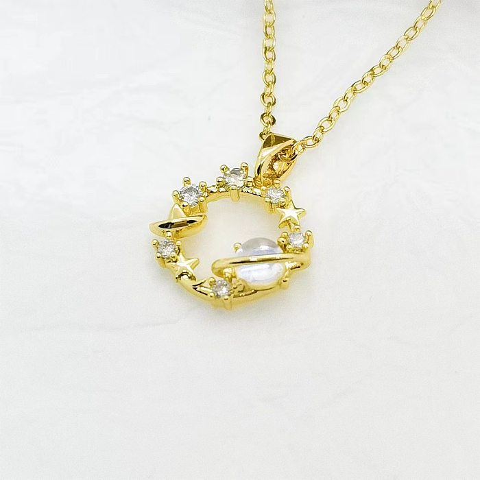 Einfache Halskette mit geometrischem Edelstahlüberzug, Intarsien, künstlichen Perlen, Strasssteinen und Muschelanhänger