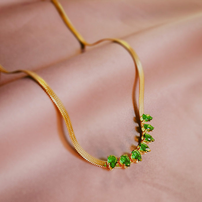 Einfache Wassertropfen-Halskette aus Edelstahl mit Zirkon-Inlay und 18-karätiger Vergoldung