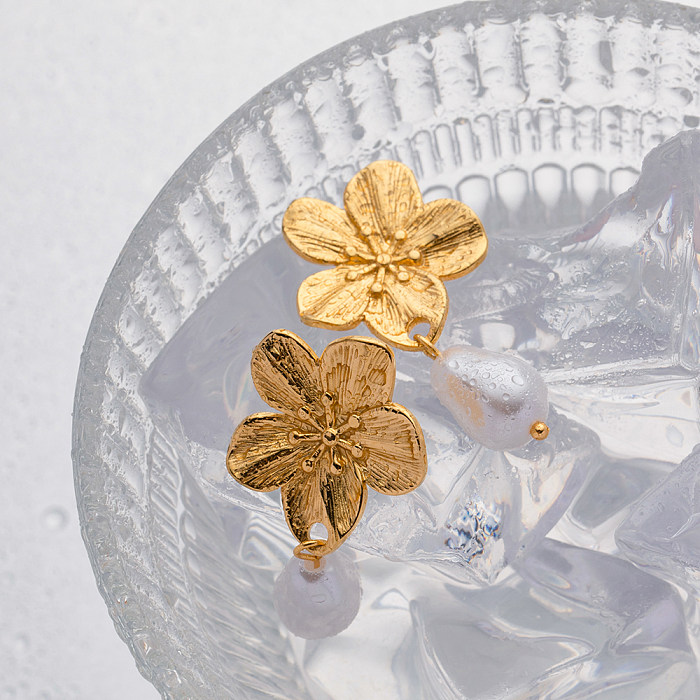 1 Pair Simple Style Flower Inlay Stainless Steel  Pearl 18K Gold Plated Drop Earrings