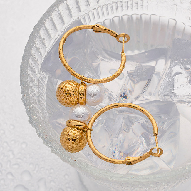 1 Paar Ohrringe im IG-Stil mit runder Beschichtung und Inlay aus Edelstahl mit 18 Karat vergoldeter Perle