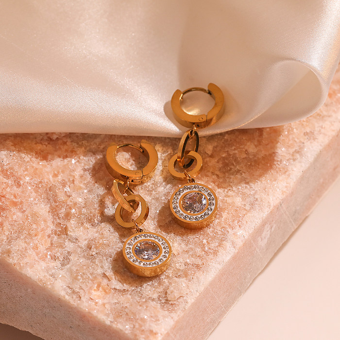 1 par de pendientes colgantes chapados en oro de 18 quilates con incrustaciones geométricas de acero inoxidable y circonitas de estilo sencillo