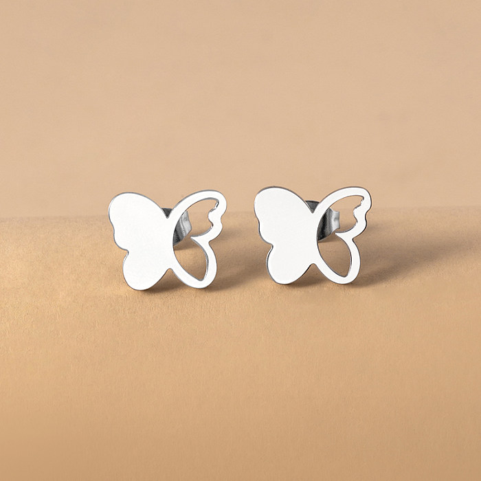 Clous d'oreilles ajourés en acier inoxydable, Style Simple, papillon, 1 paire