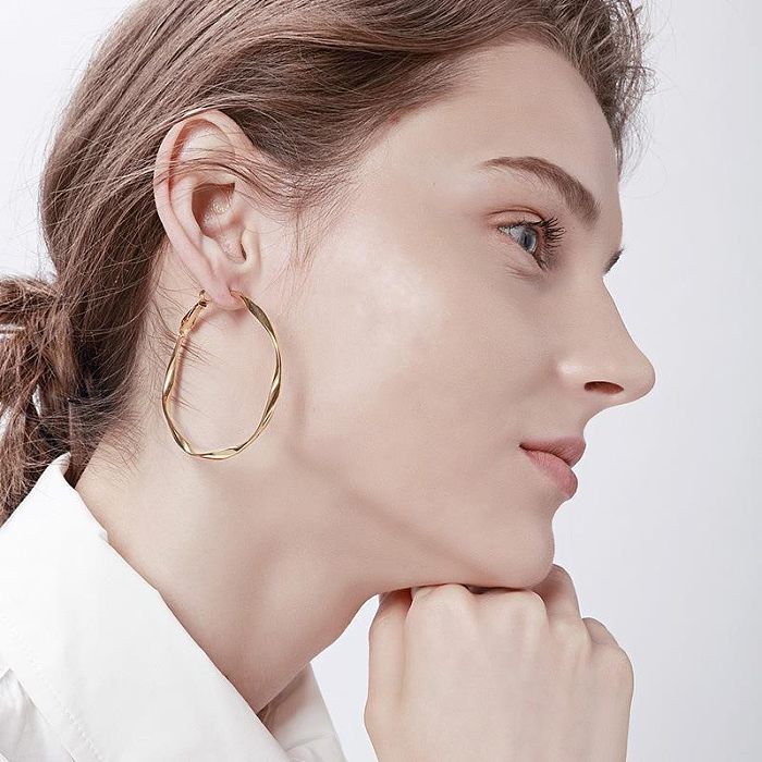 1 paire de boucles d'oreilles en acier inoxydable, Style Simple, couleur unie, polissage