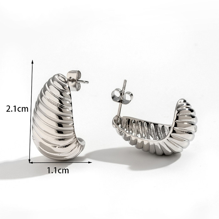 1 paire de clous d'oreilles rétro en forme de C, Style Simple, plaqué en acier inoxydable, plaqué or 18 carats