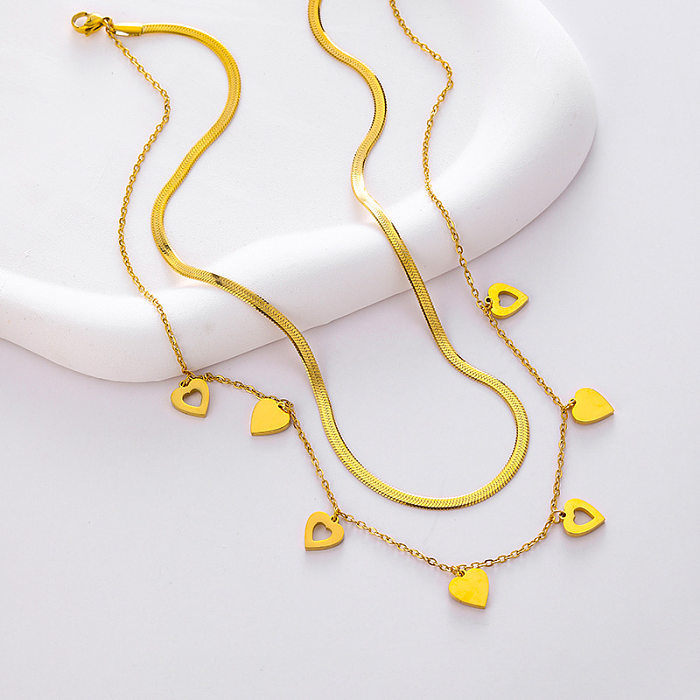 Colares em camadas banhados a ouro 24K em formato de coração elegante estilo simples