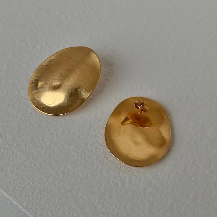 1 Paar schlichte, einfarbige, vergoldete Ohrstecker aus Edelstahl