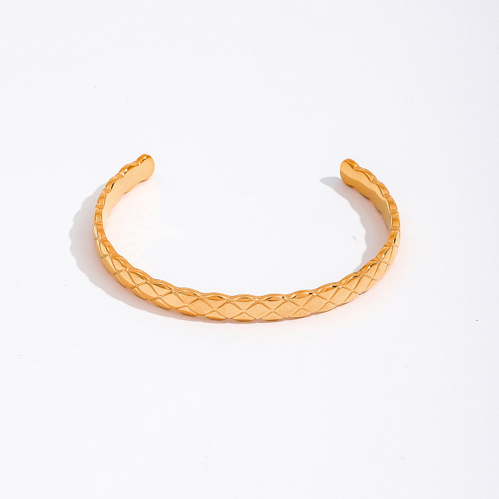 Einfache, einfarbige Manschettenarmbänder aus Edelstahl mit 18-karätigem Goldüberzug