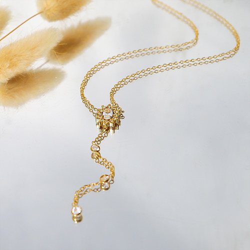 Collar chapado en oro de 18 quilates con incrustaciones de circonita y acero inoxidable con flor geométrica de viaje estilo francés IG