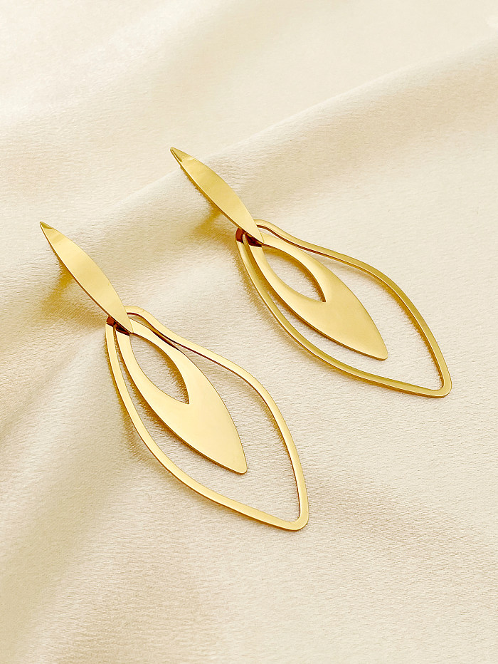1 Paar elegante, mit Blättern überzogene, ausgehöhlte, vergoldete Ohrhänger aus Edelstahl