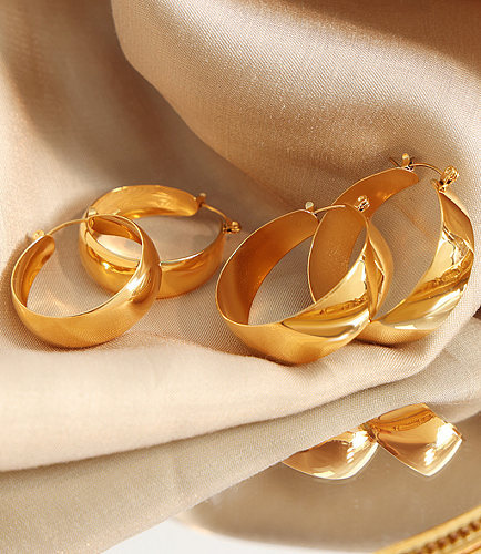 1 Pair Simple Style Cool Style Solid Color Plating Stainless Steel 18K Gold Plated Hoop Earrings