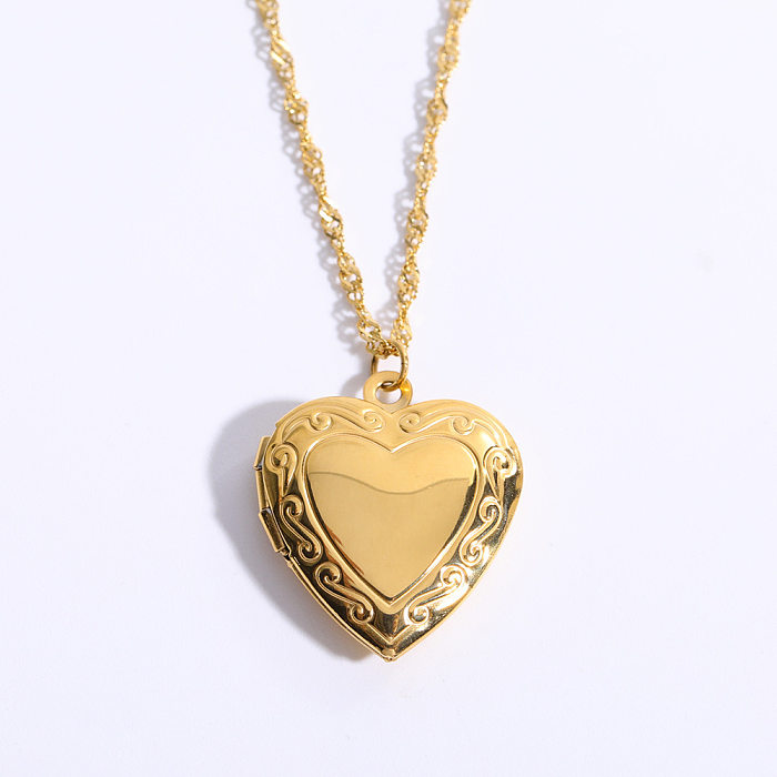 Casual Vintage Style Classic Style Heart Shape Stainless Steel  Plating 18K Gold Plated Pendant Necklace