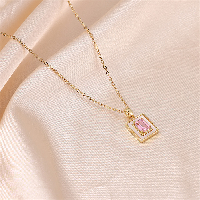 Collar con colgante chapado en oro de 18 quilates con incrustaciones de diamantes de imitación rectangulares de estilo simple informal