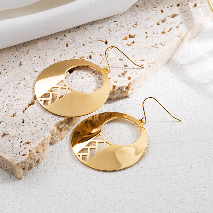 1 Pair Elegant Queen Solid Color Hollow Out Stainless Steel  18K Gold Plated Earrings