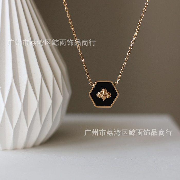 Little Bee Hexagon Green Stripe Retro Black Stainless Steel 18K Gold Plated Necklace