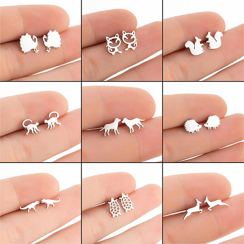 Simple Style Animal Stainless Steel  Hollow Out Ear Studs 1 Pair