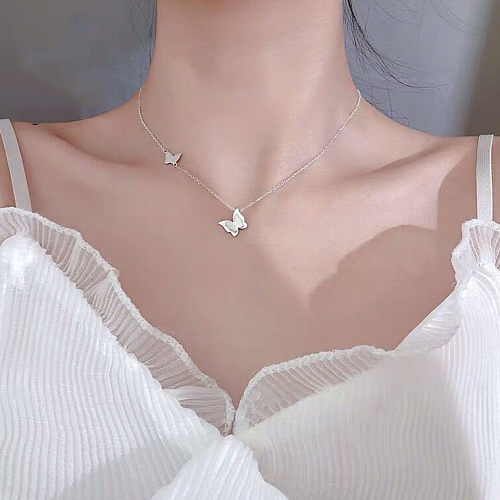 Coreia do sul novo requintado simples pequena borboleta colar de aço inoxidável super fada fosco duplo clavícula colar atacado jóias