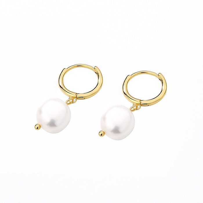 1 Paar elegante, unregelmäßige, mit Perlen plattierte Edelstahl-Tropfenohrringe